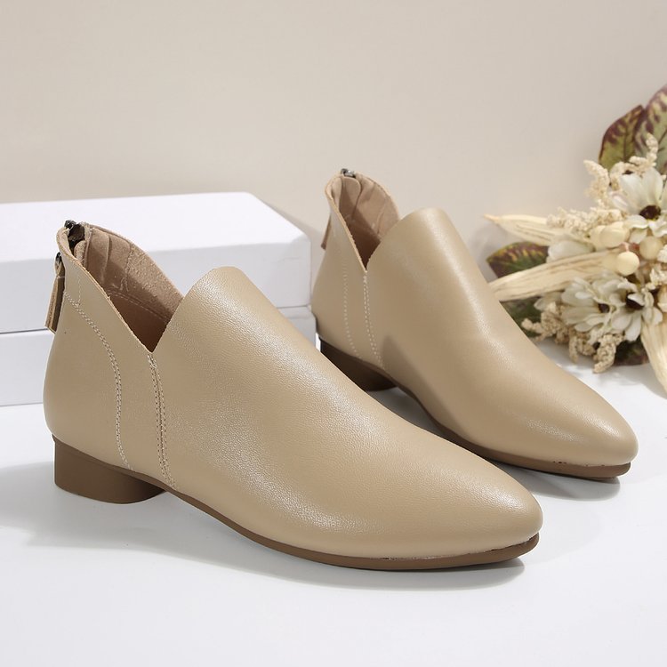 Ashford | Coralie – Women’s PU Leather Ankle Boots with Back Zip & Pointed Toe