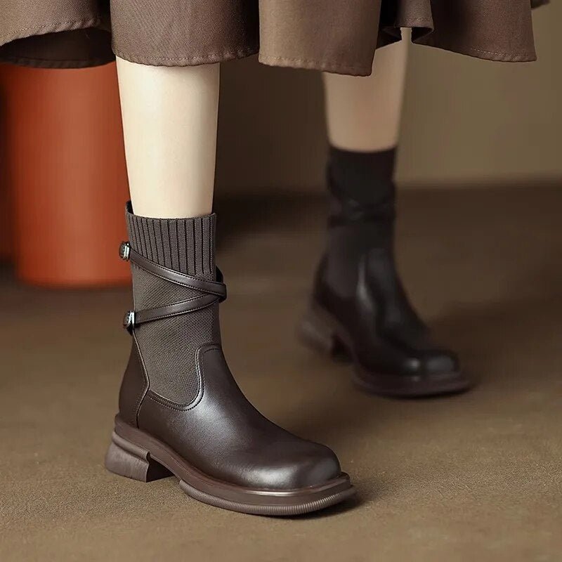 Ashford | Elfrid – Women’s Retro Platform Boots with Chunky Sole & Vintage Design