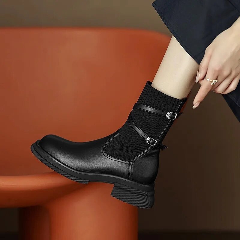 Ashford | Elfrid – Women’s Retro Platform Boots with Chunky Sole & Vintage Design