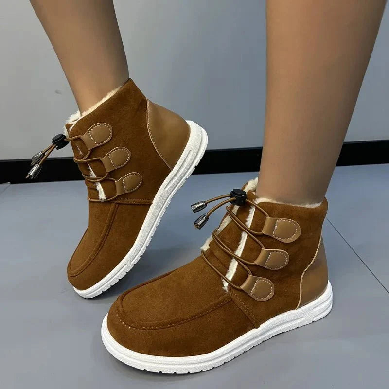 Ashford | Freya – Women’s Flat Ankle Boots with Round Toe & Rugged Outdoor Sole
