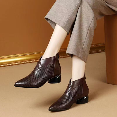 Ashford | Noelle – Women’s PU Leather Ankle Boots with Pointed Toe & Textured Sides