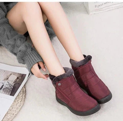 Ashford | Ragnhild – Women’s Fur-Lined Winter Snow Boots with Zipper Closure