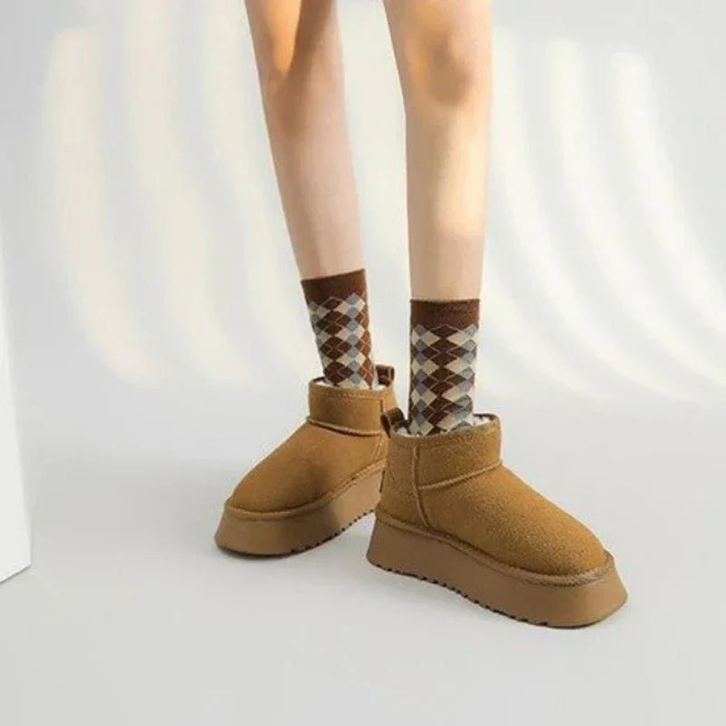 Ashford | Romina – Women’s Suede-Look Ankle Boots with Plush Lining & Rugged Sole
