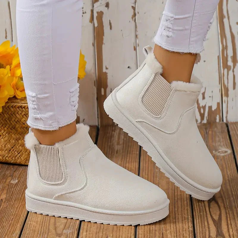 Ashford | Sigrid – Women’s Fluffy Thermal Slip-On Snow Boots with Fleece Lining