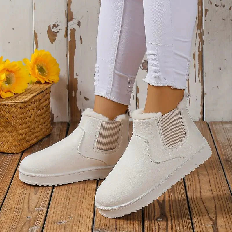 Ashford | Sigrid – Women’s Fluffy Thermal Slip-On Snow Boots with Fleece Lining