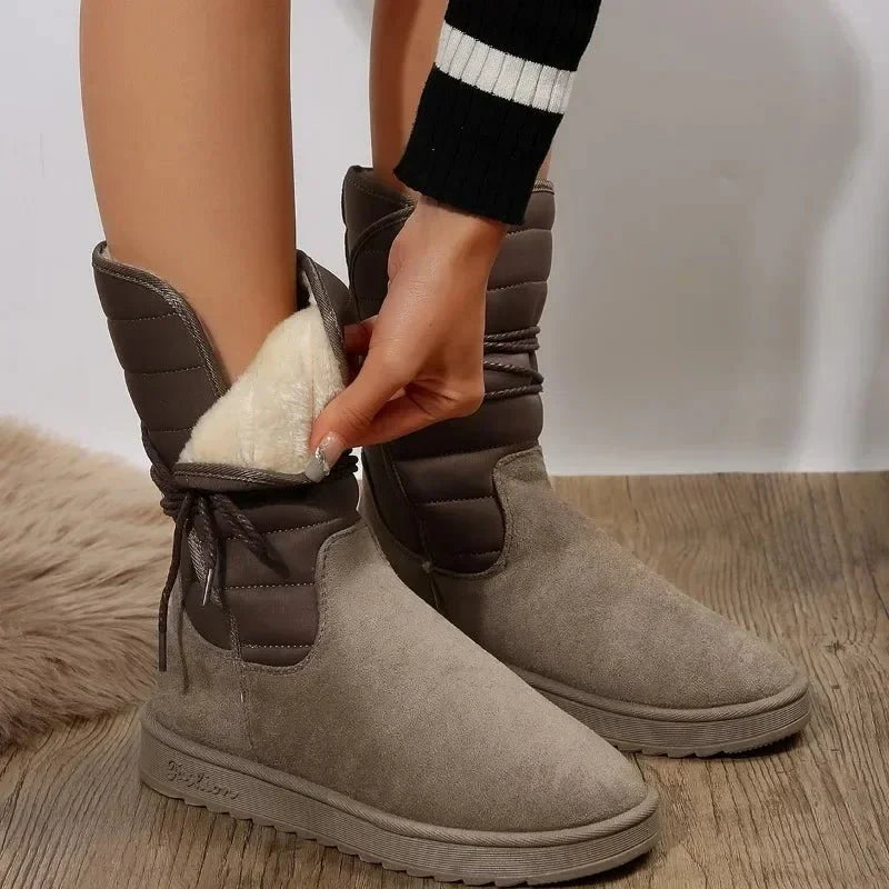 Ashford | Svala – Women’s Lace-Up Boots with Fur Lining