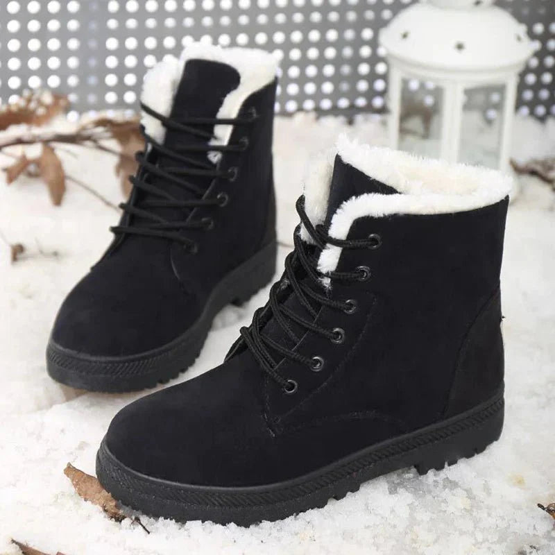 Ashford | Tuuli – Women’s Lace-Up Boots with Thick Sole – Casual Outdoor Style