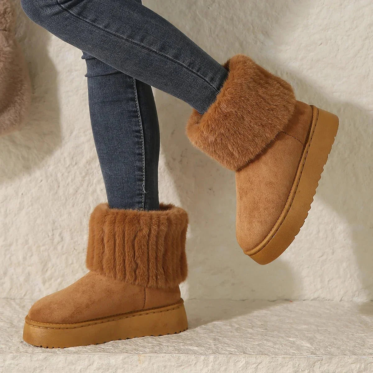 Ashford | Veera – Women’s Luxurious Fur Lined Boots – Flat Heel, Cozy & Elegant